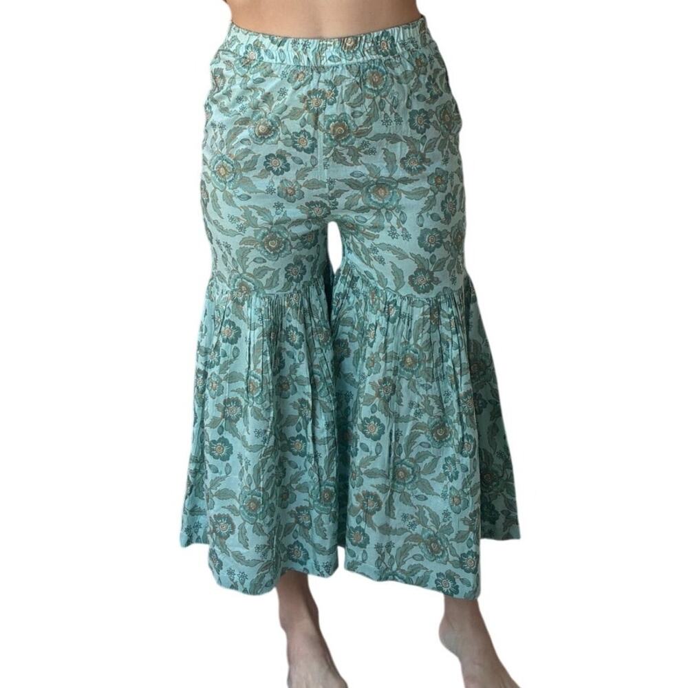 Blue Floral Tiered Ruched Palazzo Cropped Pants Size XS
